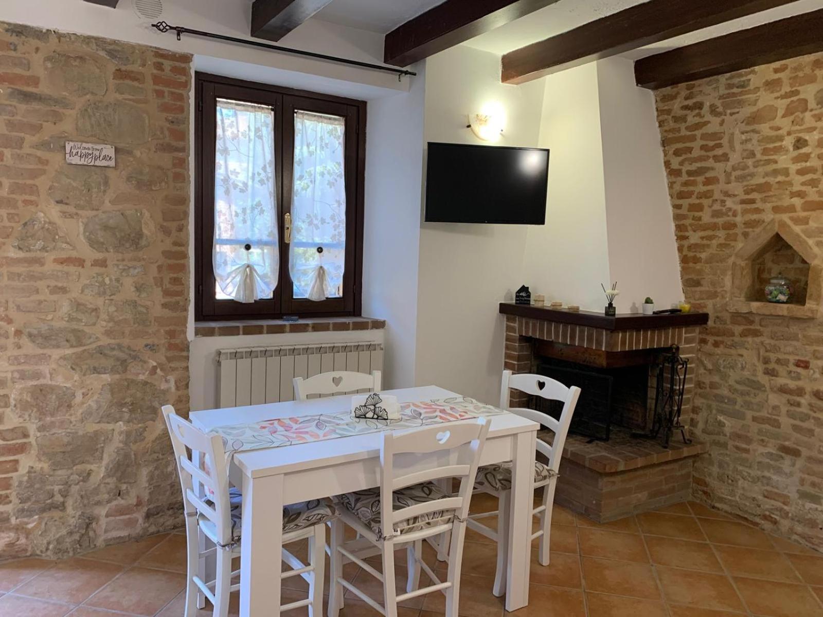 קאסטיגליונה דל לאגו Agriturismo La Pergola מראה חיצוני תמונה