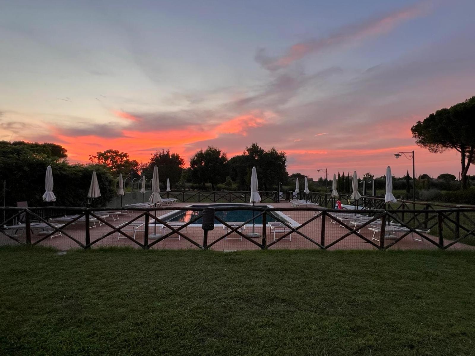 קאסטיגליונה דל לאגו Agriturismo La Pergola מראה חיצוני תמונה